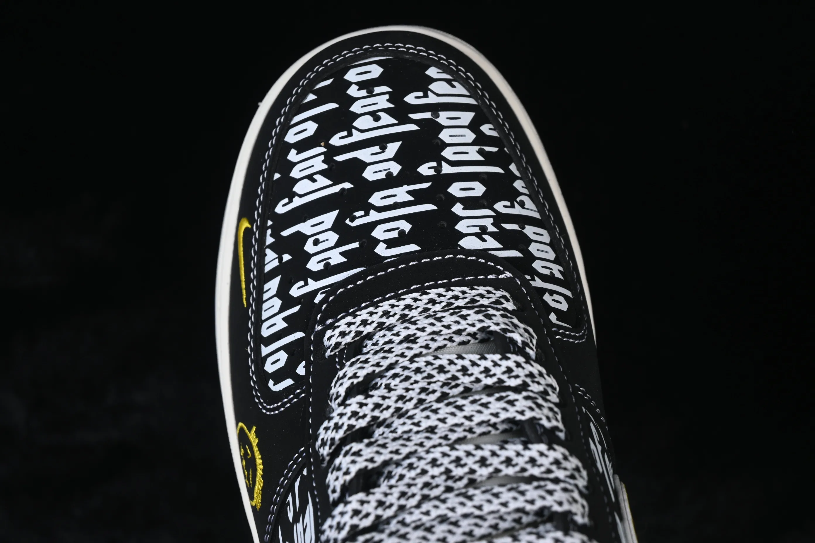 All categories Nk Air Force 1 Air Force series Nk Air Force 1 Low Air Force low-top Nike Air Force 1'07 Low joint yellow hook grimace Air Force low-top casual sneakers SY1388-012